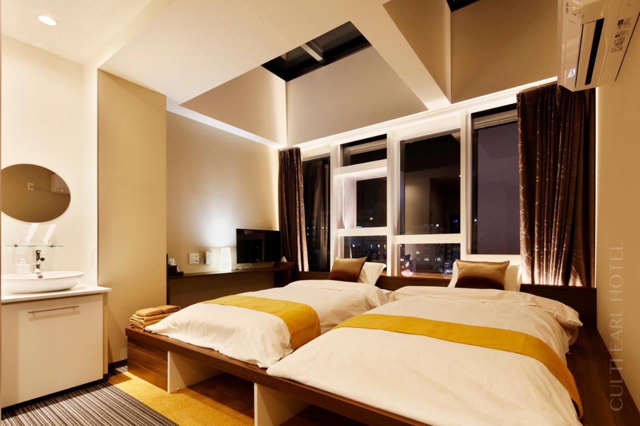 Culti Earl Hotel Осака Екстериор снимка