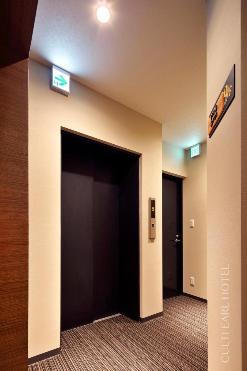Culti Earl Hotel Осака Екстериор снимка