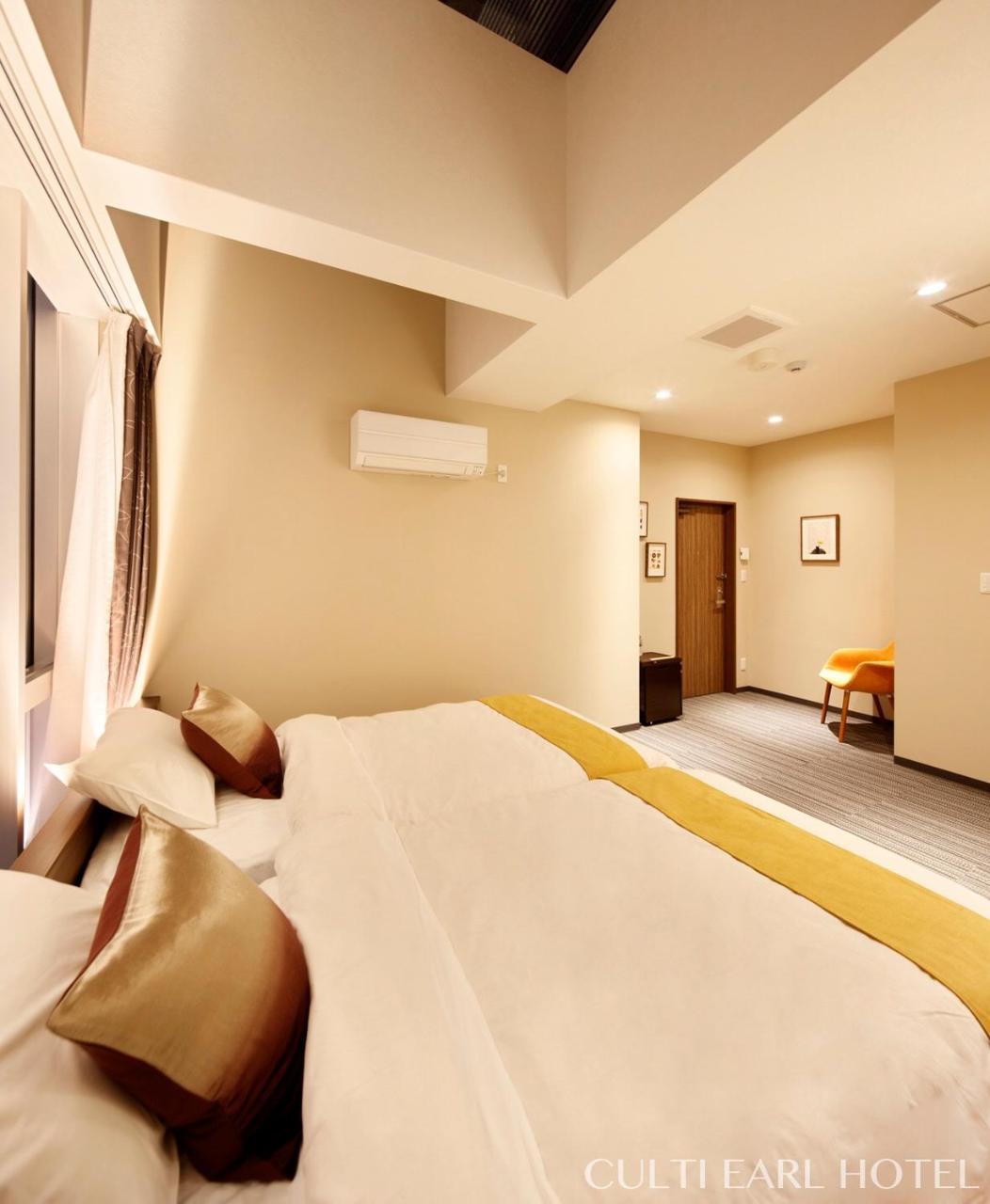 Culti Earl Hotel Осака Екстериор снимка